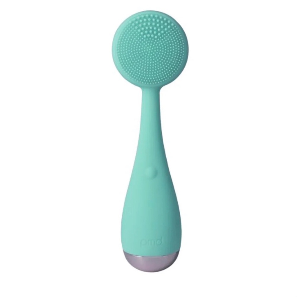 PMD Clean Smart Facial Cleansing Device - Picture 2 of 12
